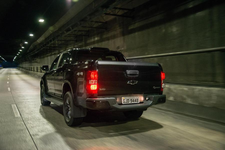  Chevrolet S10 Midnight Double Cab 2018 года  (фото 13 из 20)